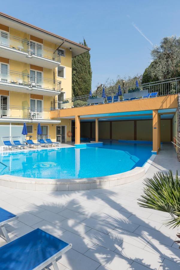 Hotel Drago - Garda Lake Collection Brenzone sul Garda Dış mekan fotoğraf