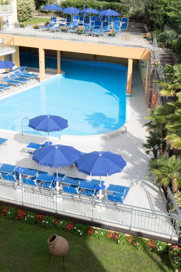 Hotel Drago - Garda Lake Collection Brenzone sul Garda Dış mekan fotoğraf